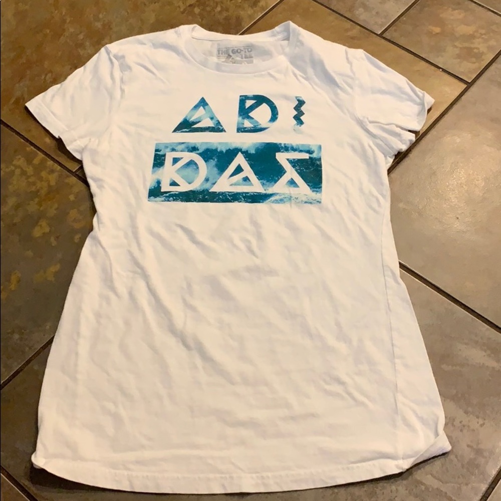 Adidas Womens S White w/ Blue graphic Short Sleeve - Picture 1 of 4